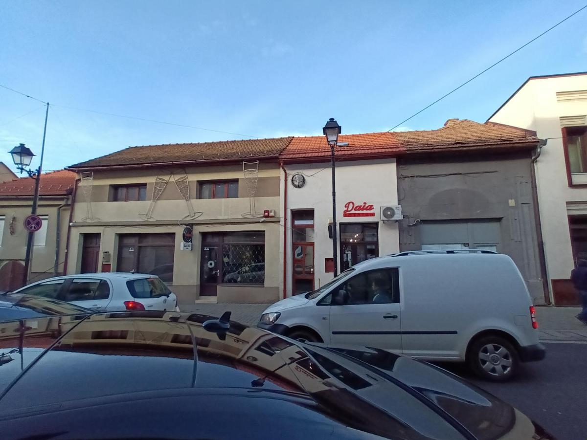 Old Town Studio Apartments Baia Mare Exterior photo